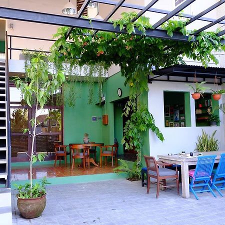 Matta Lodge Kuta Selatan Luaran gambar